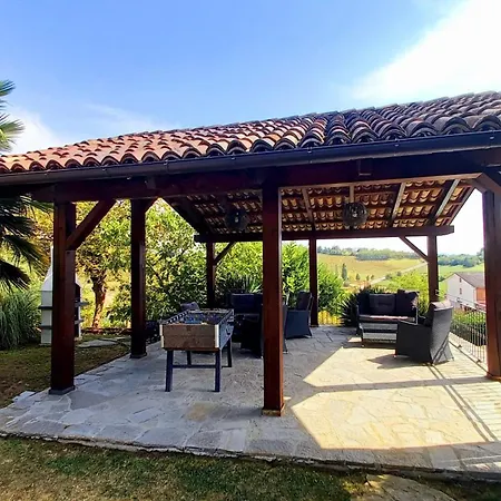 Holiday home Country